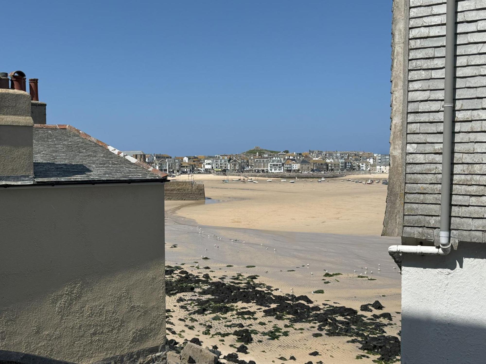 10 The Warren, Amazing Seaviews From Every Floor! St Ives エクステリア 写真